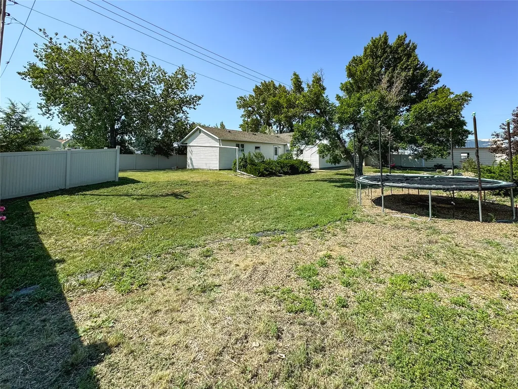 2 Robinson Street Scobey MT 59263