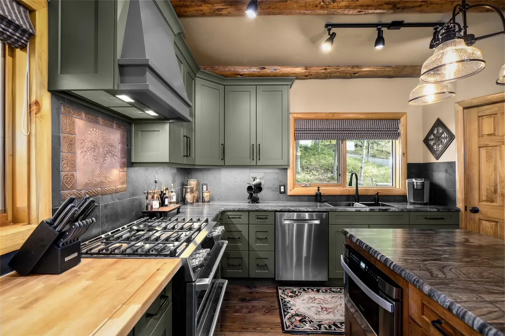 743 Delrey Road Whitefish MT 59937