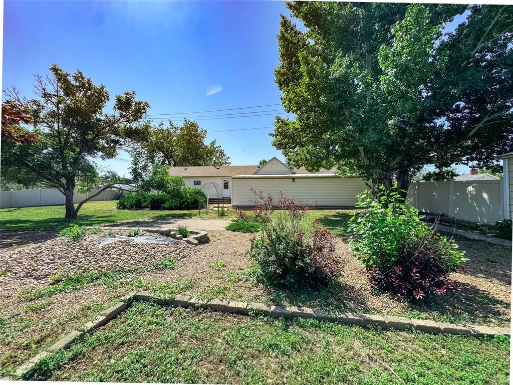 2 Robinson Street Scobey MT 59263