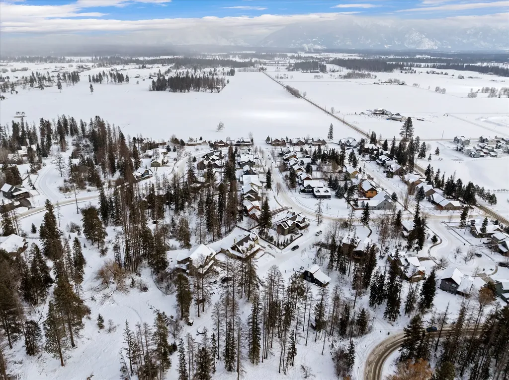 1076 Creekwood Drive Whitefish MT 59937