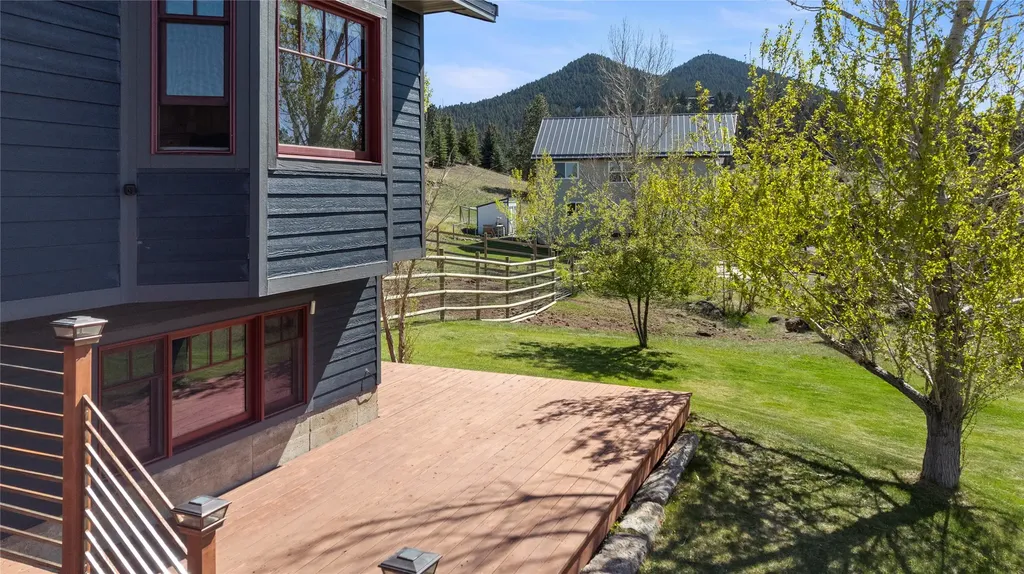 16 Grassy Mountain Road Clancy MT 59634