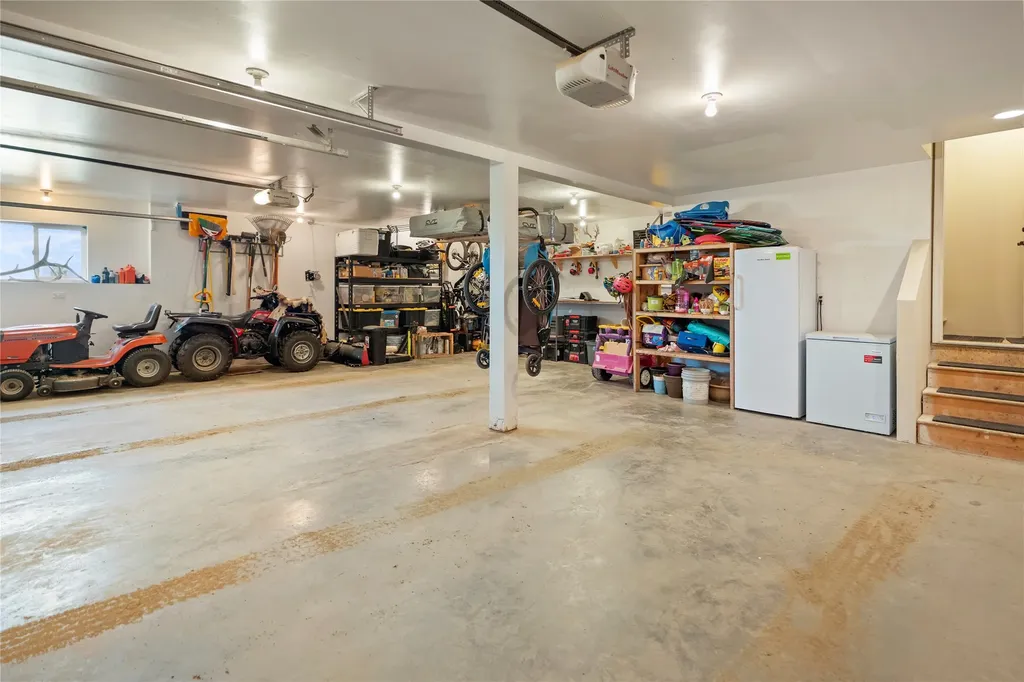 16 Grassy Mountain Road Clancy MT 59634