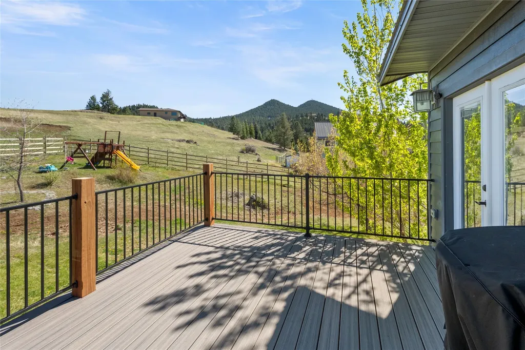 16 Grassy Mountain Road Clancy MT 59634