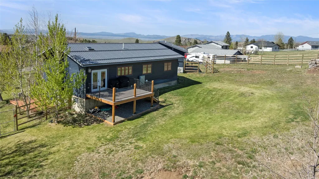 16 Grassy Mountain Road Clancy MT 59634