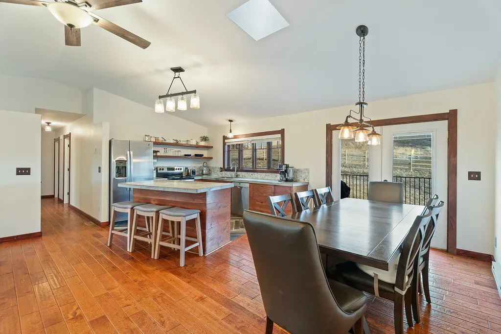 16 Grassy Mountain Road Clancy MT 59634