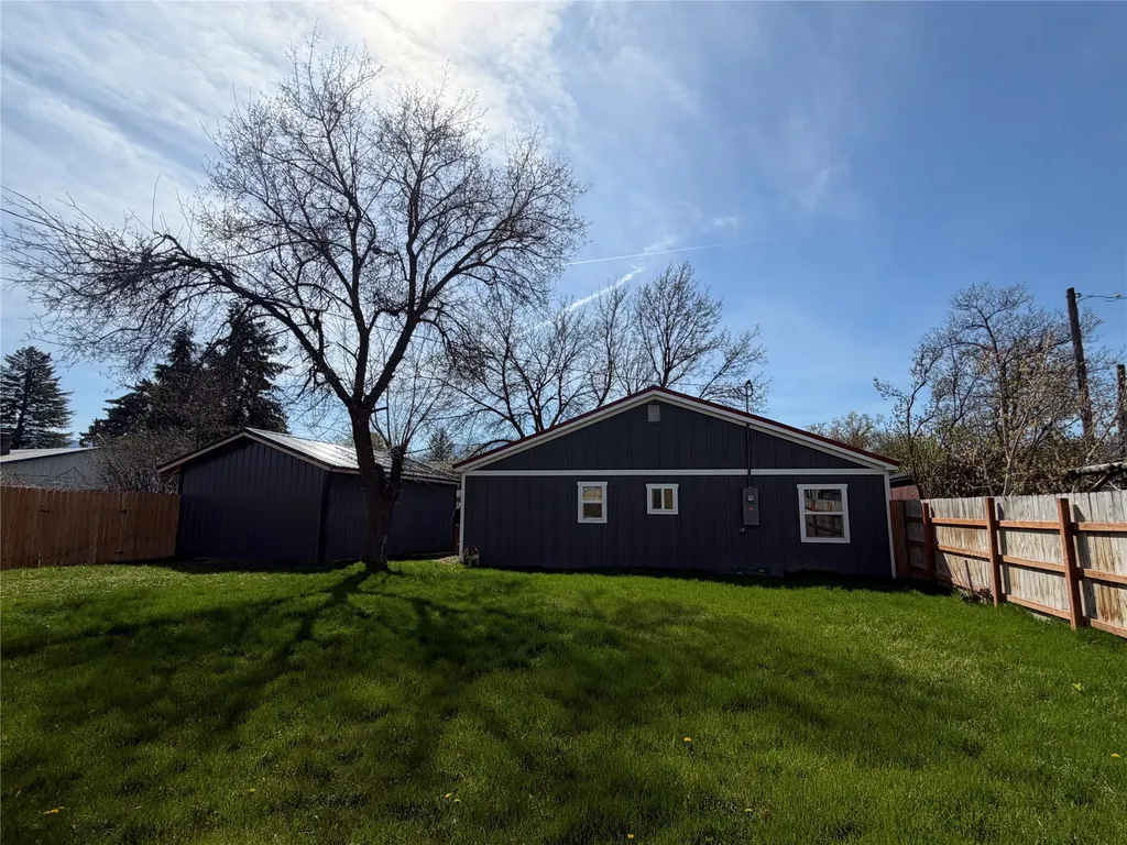 804 S 5th Avenue Plains MT 59859