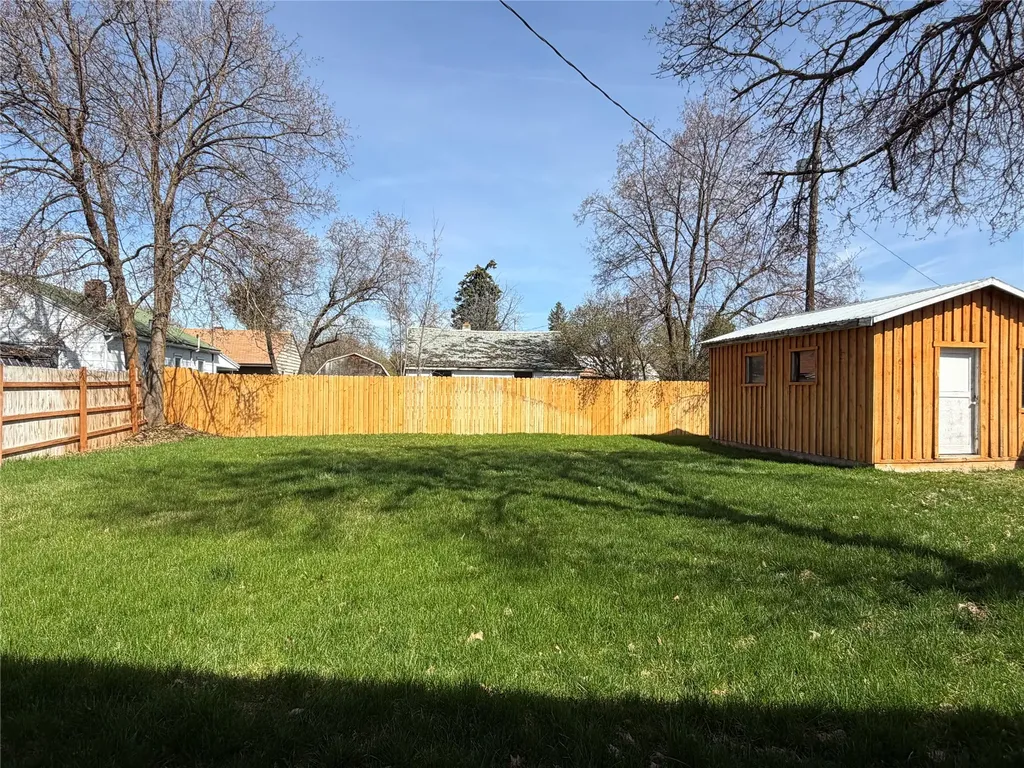 804 S 5th Avenue Plains MT 59859