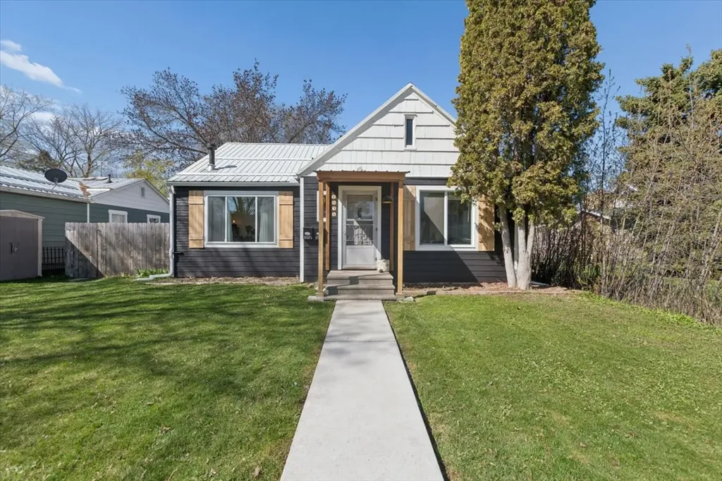 1034 4th Avenue W Kalispell MT 59901