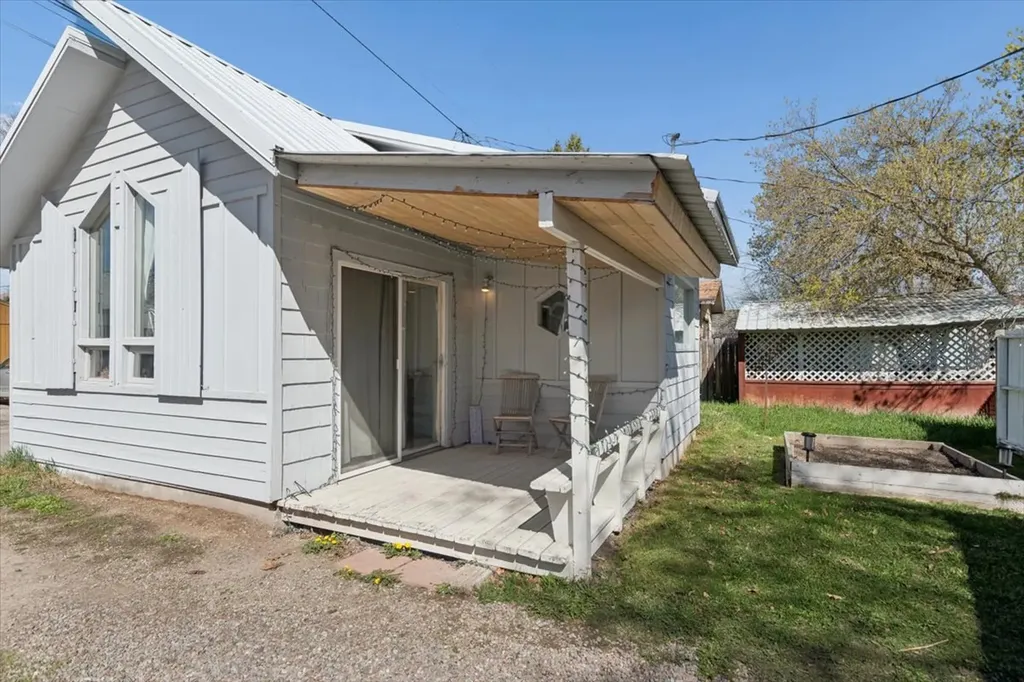 1034 4th Avenue W Kalispell MT 59901
