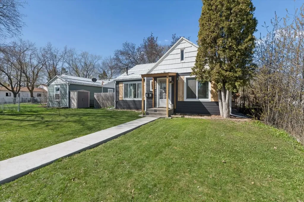 1034 4th Avenue W Kalispell MT 59901