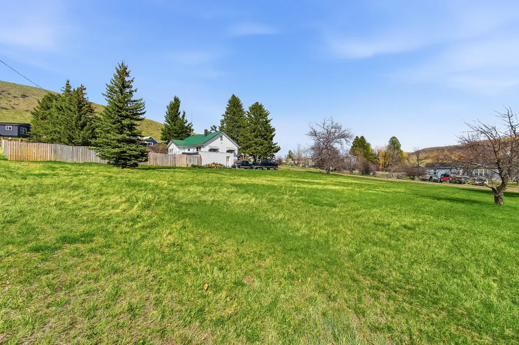 175 Main Street N Highwood MT 59450