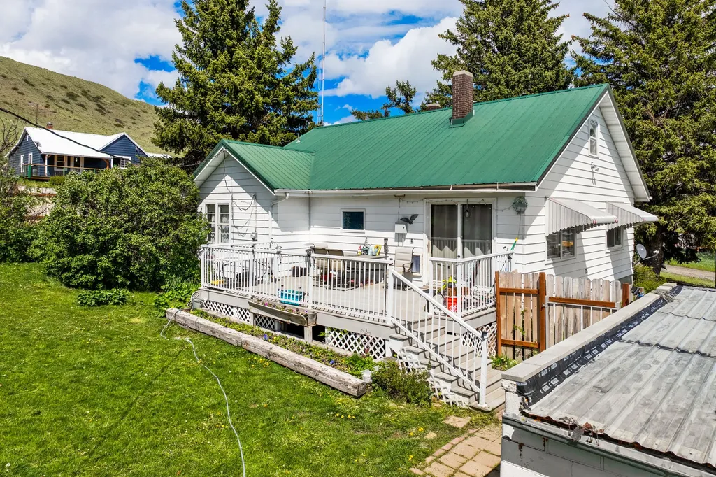 175 Main Street N Highwood MT 59450