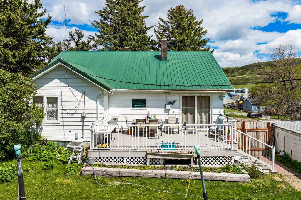 175 Main Street N Highwood MT 59450