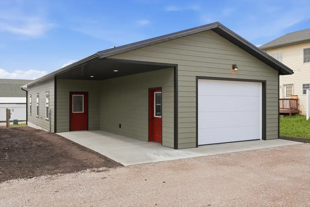 211 1st Avenue SE Ronan MT 59864