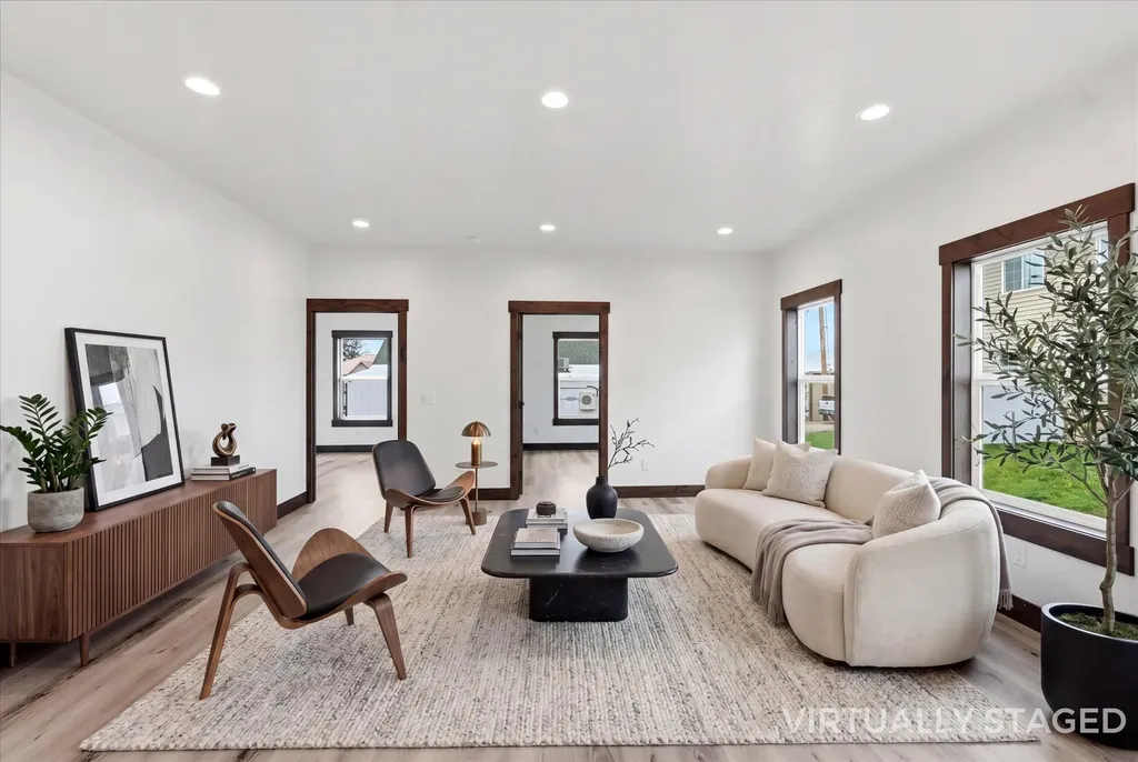211 1st Avenue SE Ronan MT 59864
