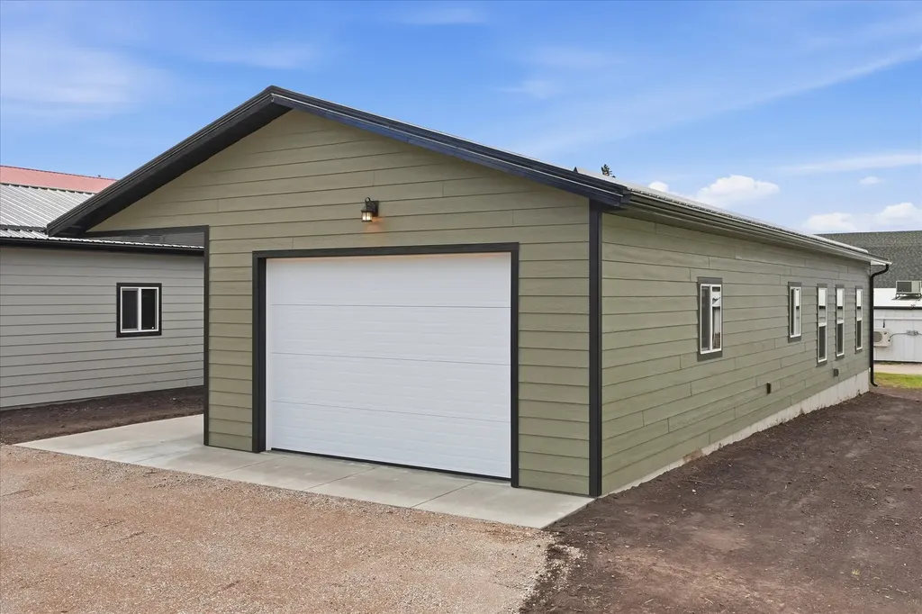 211 1st Avenue SE Ronan MT 59864