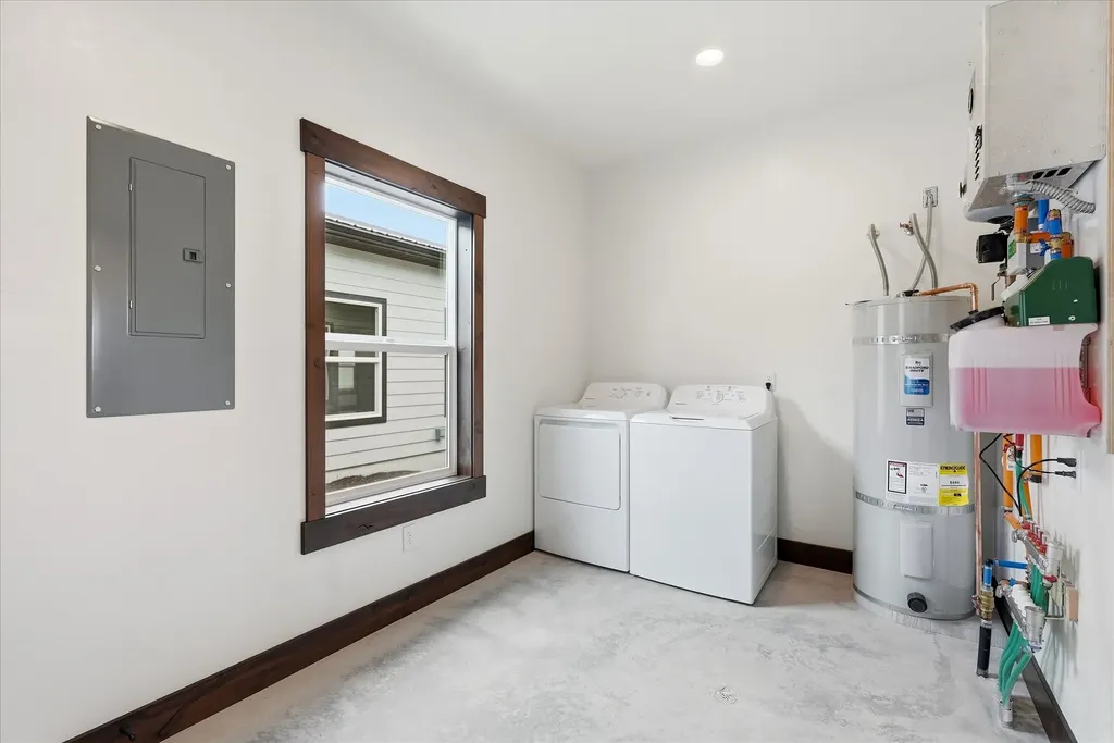 211 1st Avenue SE Ronan MT 59864
