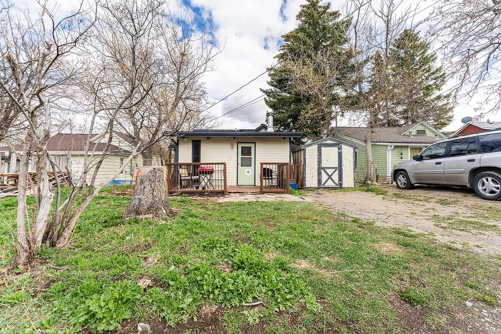 6 Chaucer Street Helena MT 59601