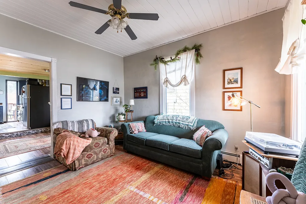 6 Chaucer Street Helena MT 59601