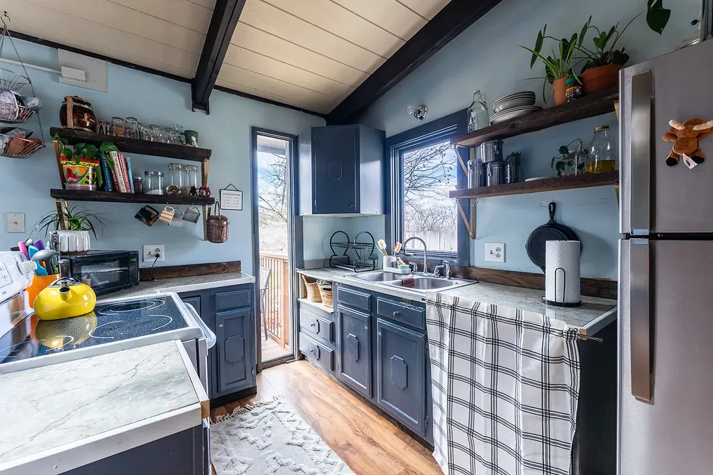 6 Chaucer Street Helena MT 59601