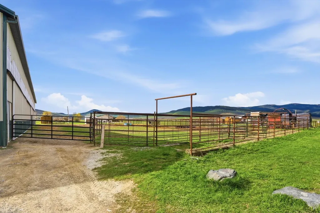 72 Ratcliff Road Hot Springs MT 59845