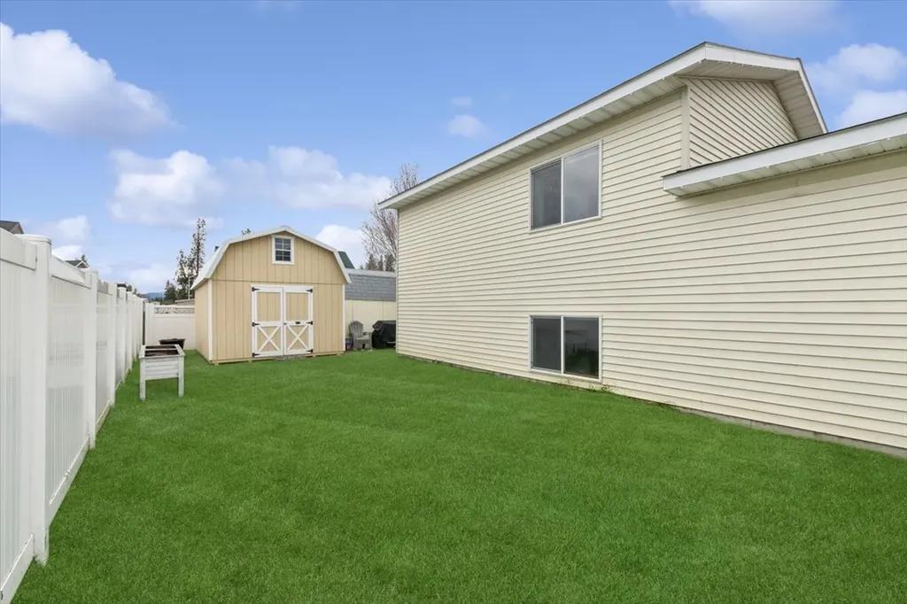 7 Grace Road Columbia Falls MT 59912