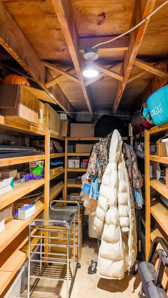 40044 Mount Highway 35 Polson MT 59860