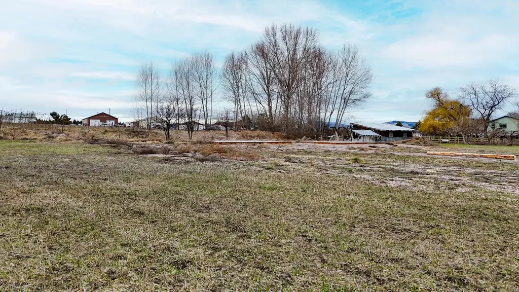 40044 Mount Highway 35 Polson MT 59860