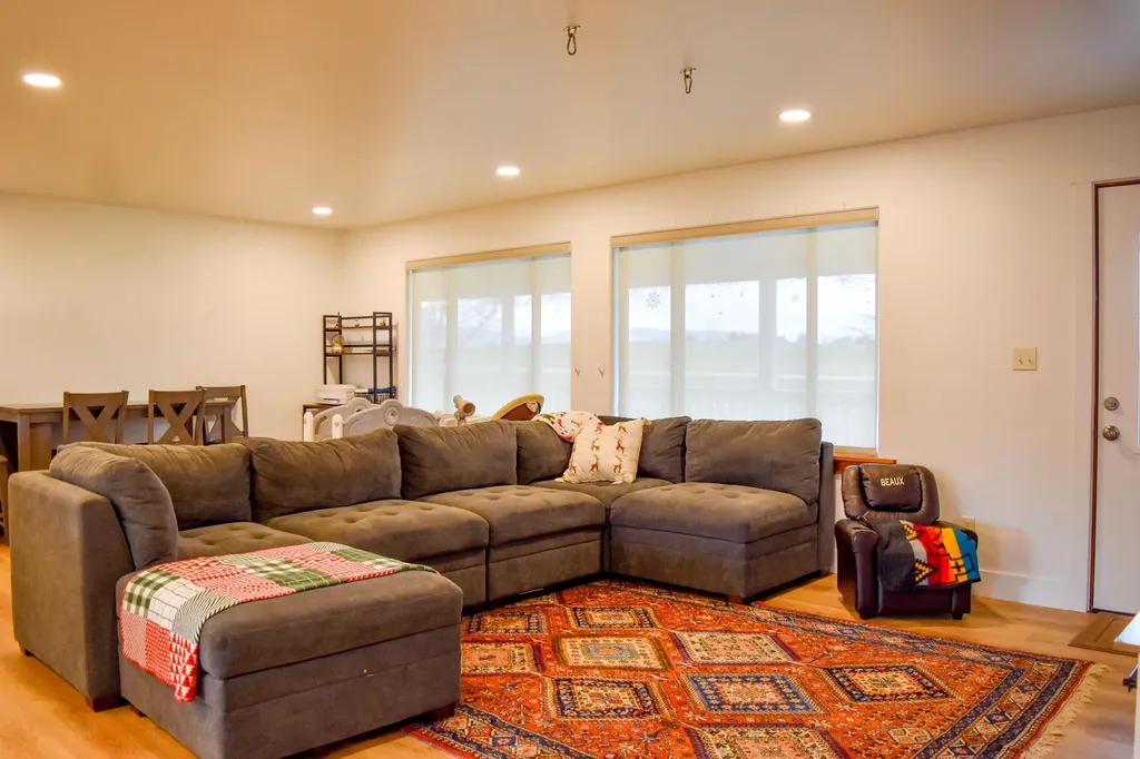 40044 Mount Highway 35 Polson MT 59860