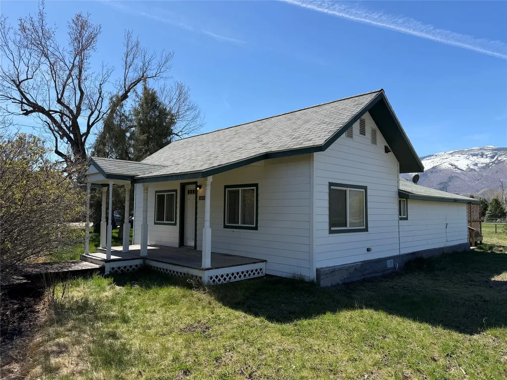 901 Sleeping Child Road Hamilton MT 59840