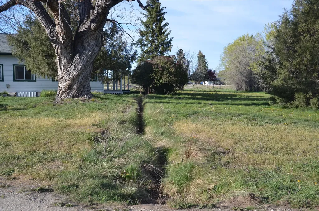 901 Sleeping Child Road Hamilton MT 59840