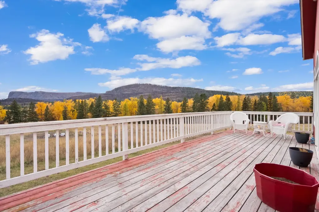 22251 Holy Cross Way Proctor MT 59929