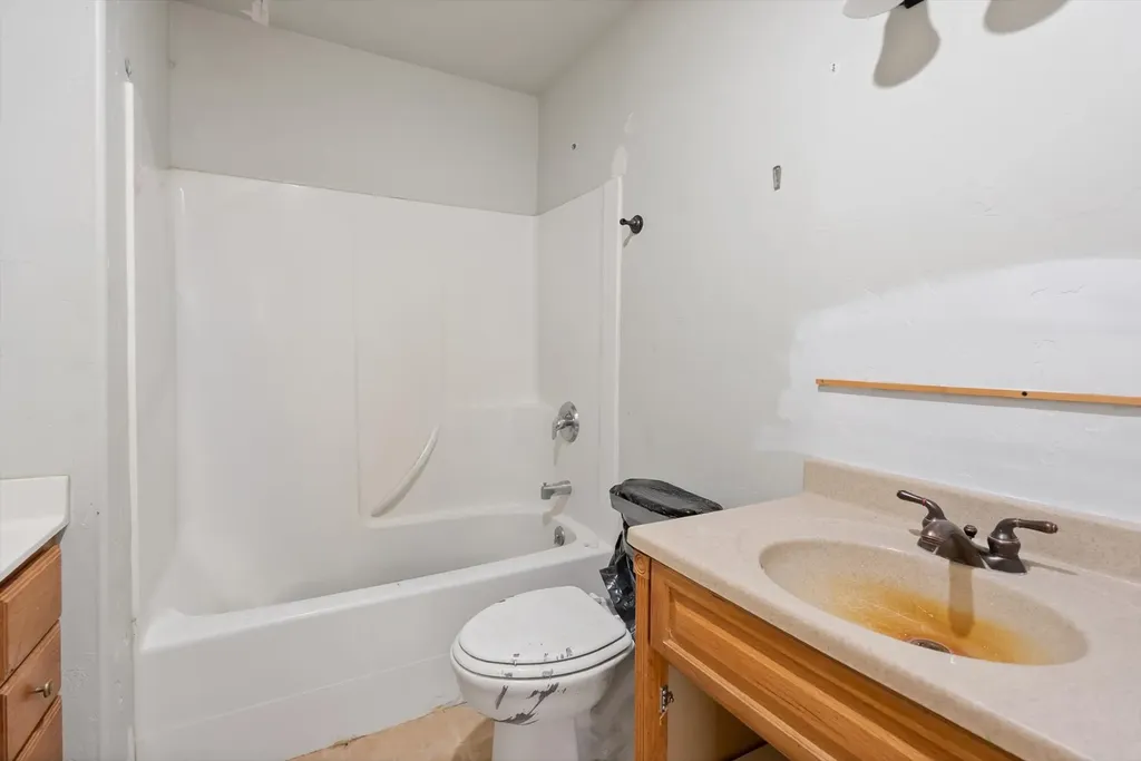 22251 Holy Cross Way Proctor MT 59929