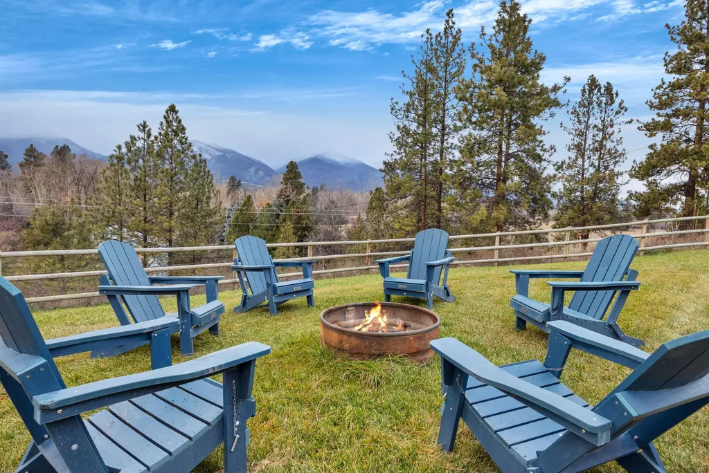 160 Log Cabin Lane Stevensville MT 59870