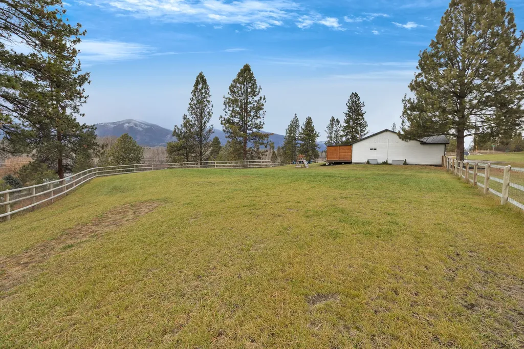 160 Log Cabin Lane Stevensville MT 59870