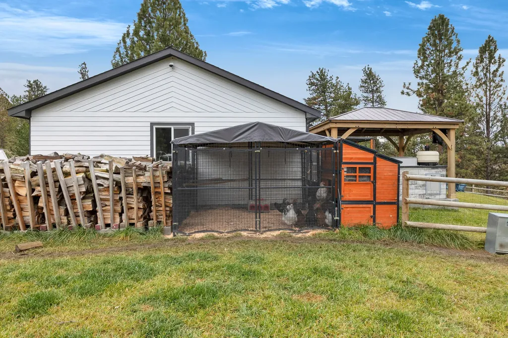 160 Log Cabin Lane Stevensville MT 59870