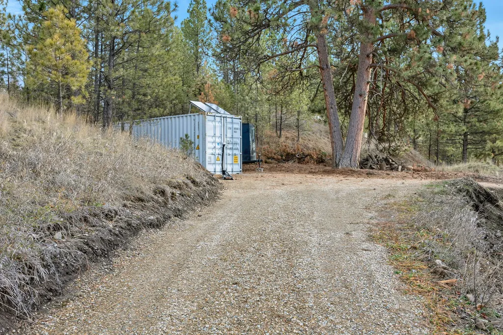 160 Log Cabin Lane Stevensville MT 59870