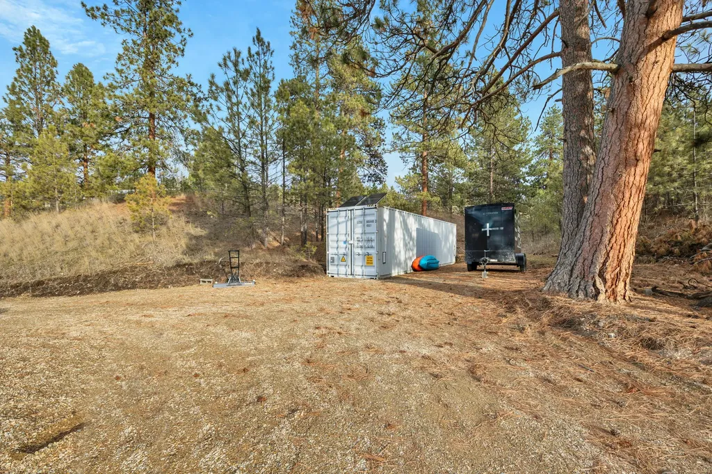 160 Log Cabin Lane Stevensville MT 59870
