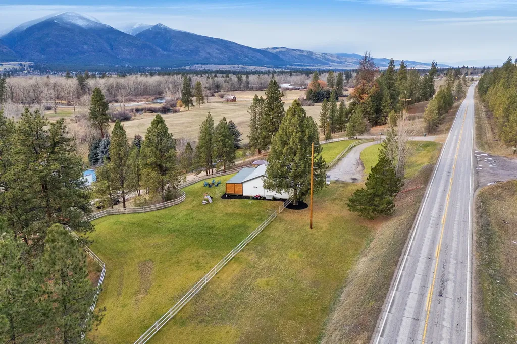 160 Log Cabin Lane Stevensville MT 59870