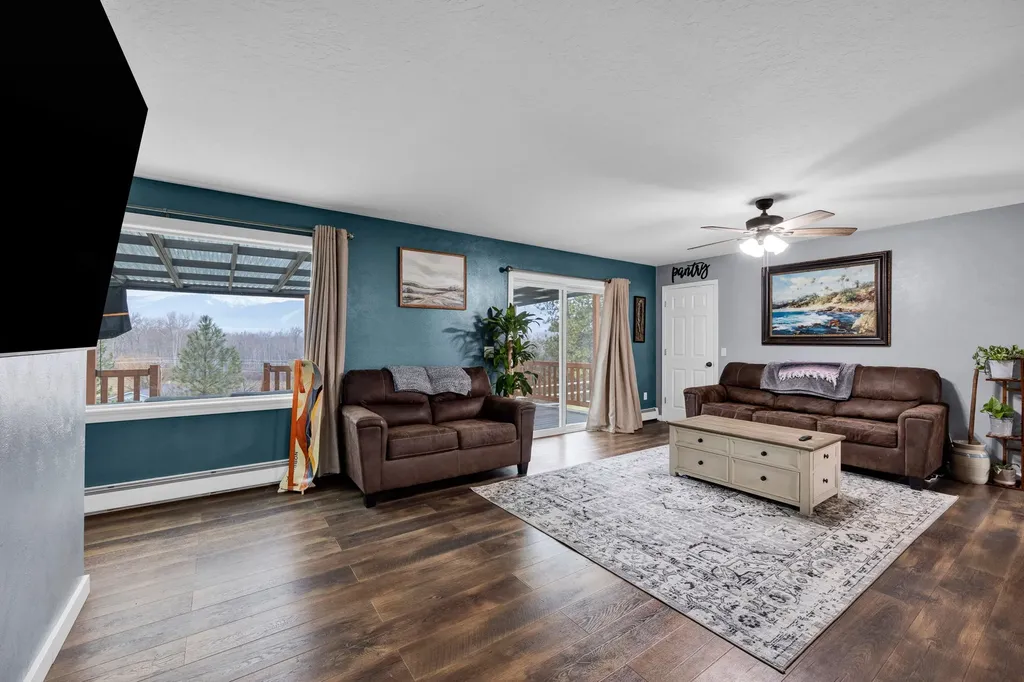 160 Log Cabin Lane Stevensville MT 59870