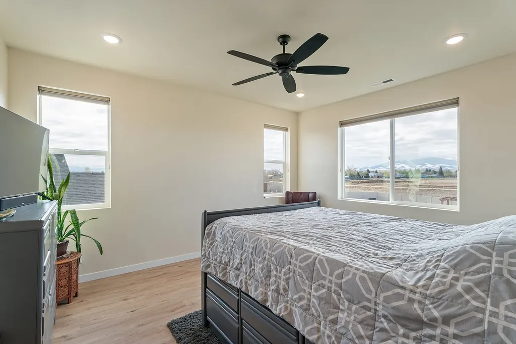 351 Meadow View Loop East Helena MT 59635