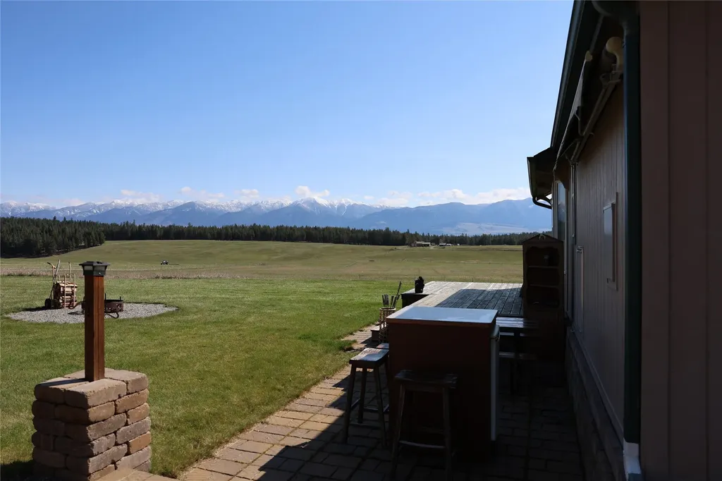 326 Deer Path Lane Rexford MT 59930