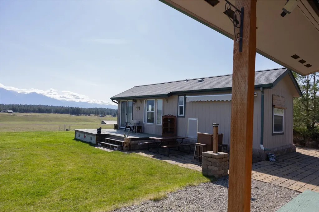 326 Deer Path Lane Rexford MT 59930