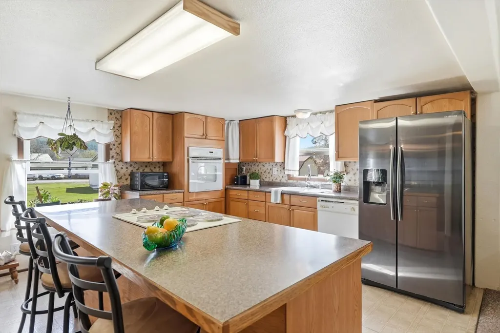 17190 Calamity Lane Huson MT 59846