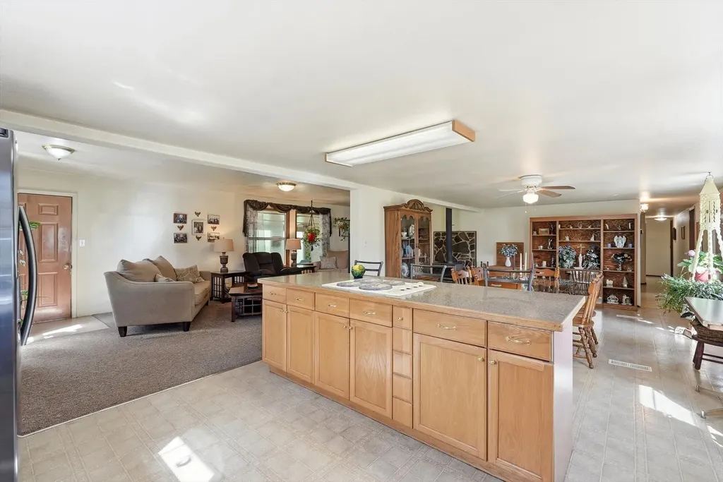 17190 Calamity Lane Huson MT 59846