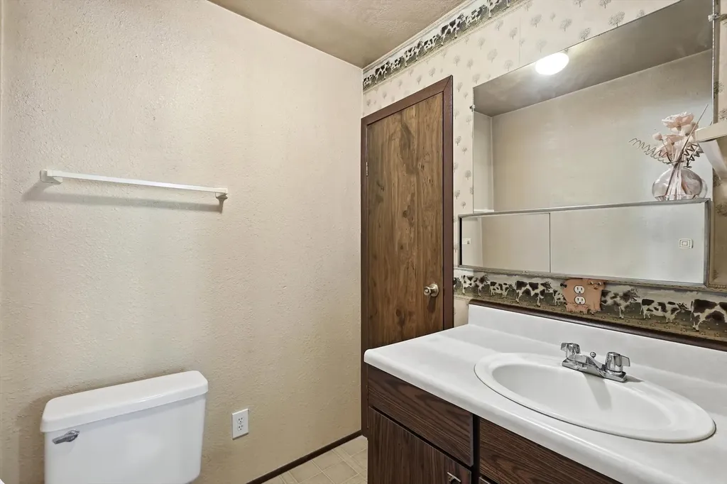17190 Calamity Lane Huson MT 59846