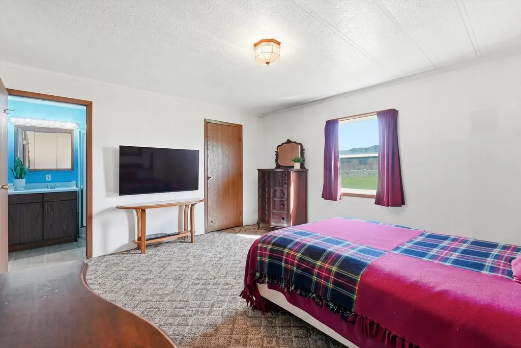 17190 Calamity Lane Huson MT 59846