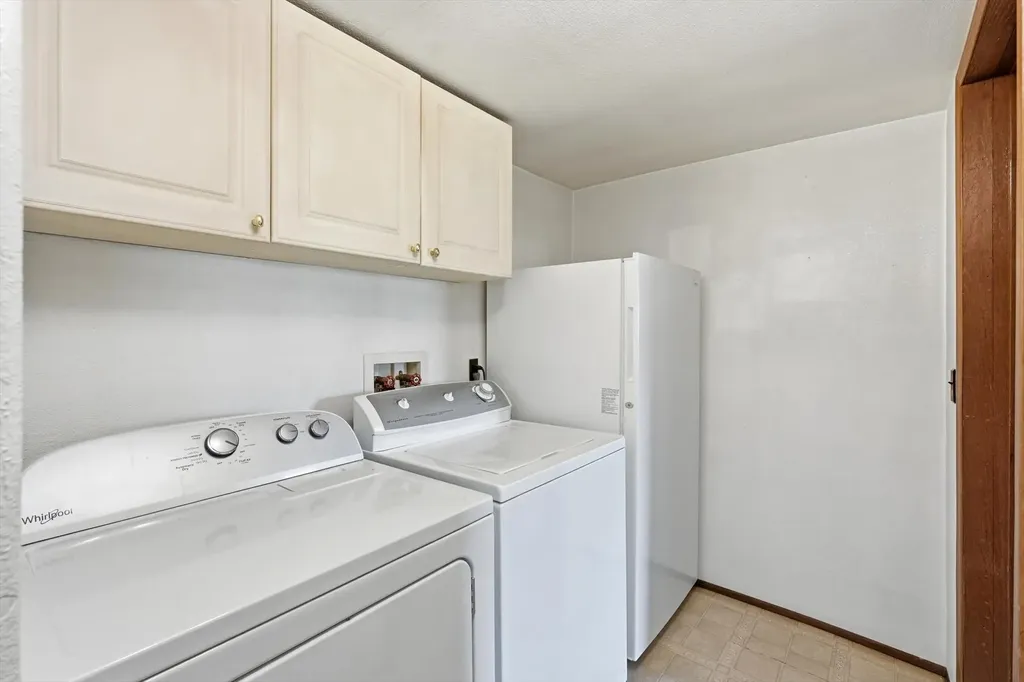 17190 Calamity Lane Huson MT 59846