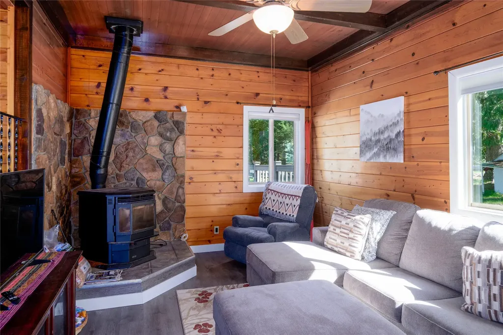 455 Bethel Drive Troy MT 59935
