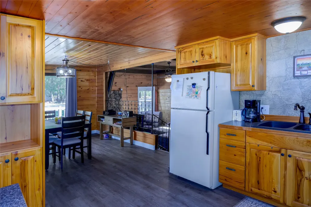 455 Bethel Drive Troy MT 59935